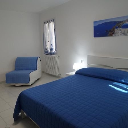 Villa Tramonti E Mare 2 Cipressa Exterior foto